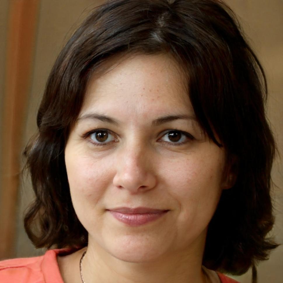 Lead Financial Instructor Sarah Chen